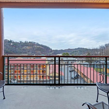 Baskin'S Creek Condos III Gatlinburg Exterior photo